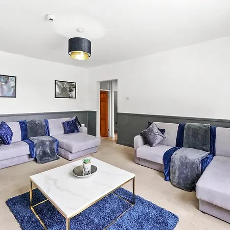 Harbourside Heaven In Apartment Bristol
